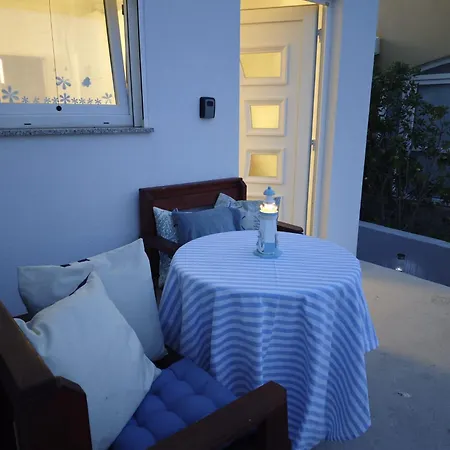 Sun And Sea Apartment *